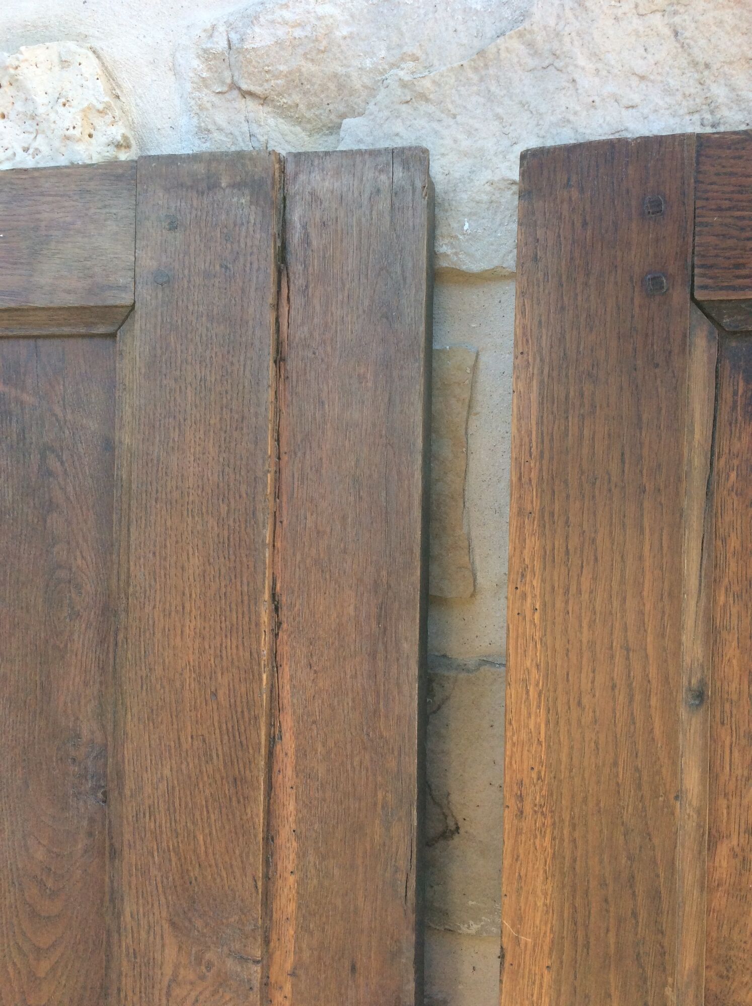 Paire de portes d'armoire ancienne en bois