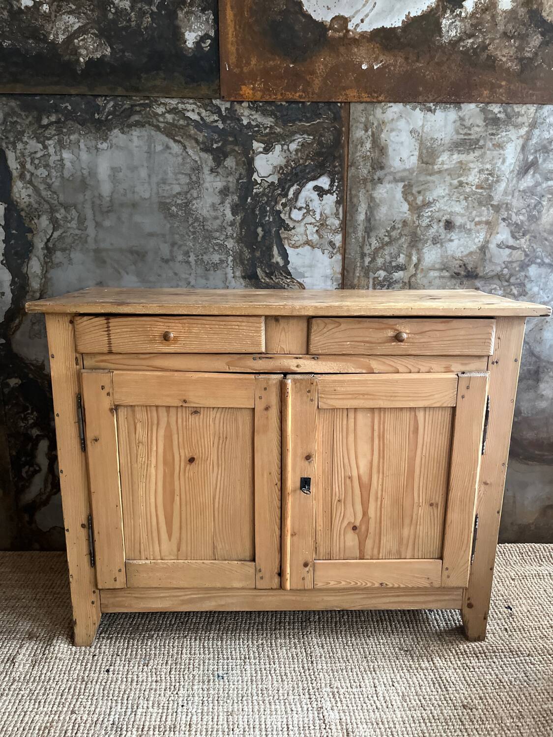 Parisian raw wood buffet