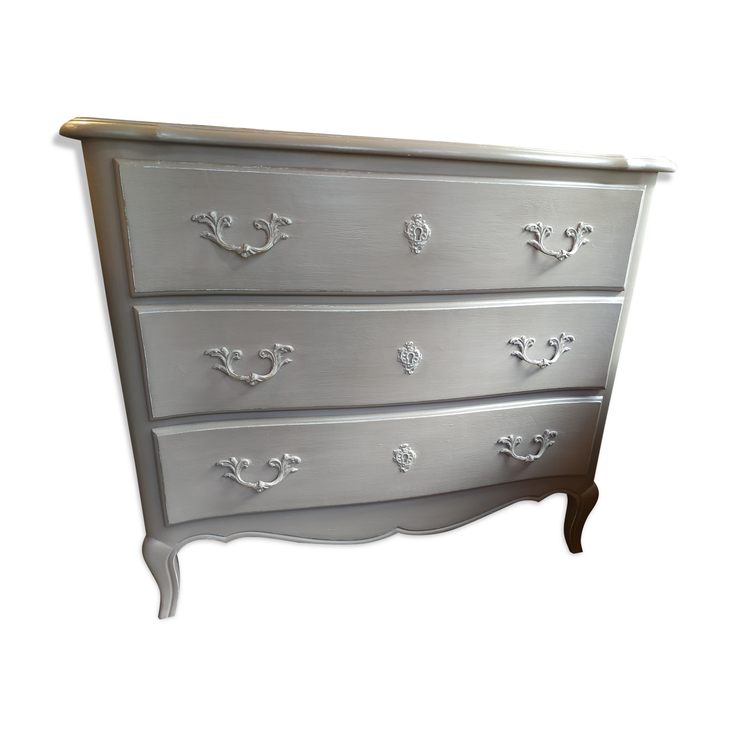 Commodity Louis XV-style