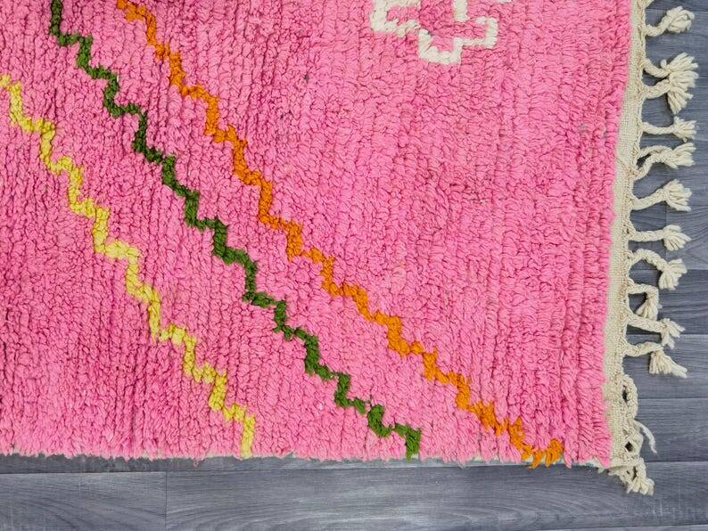 Incredible Moroccan pink rug, Beni Ourain rug 150/250cm
