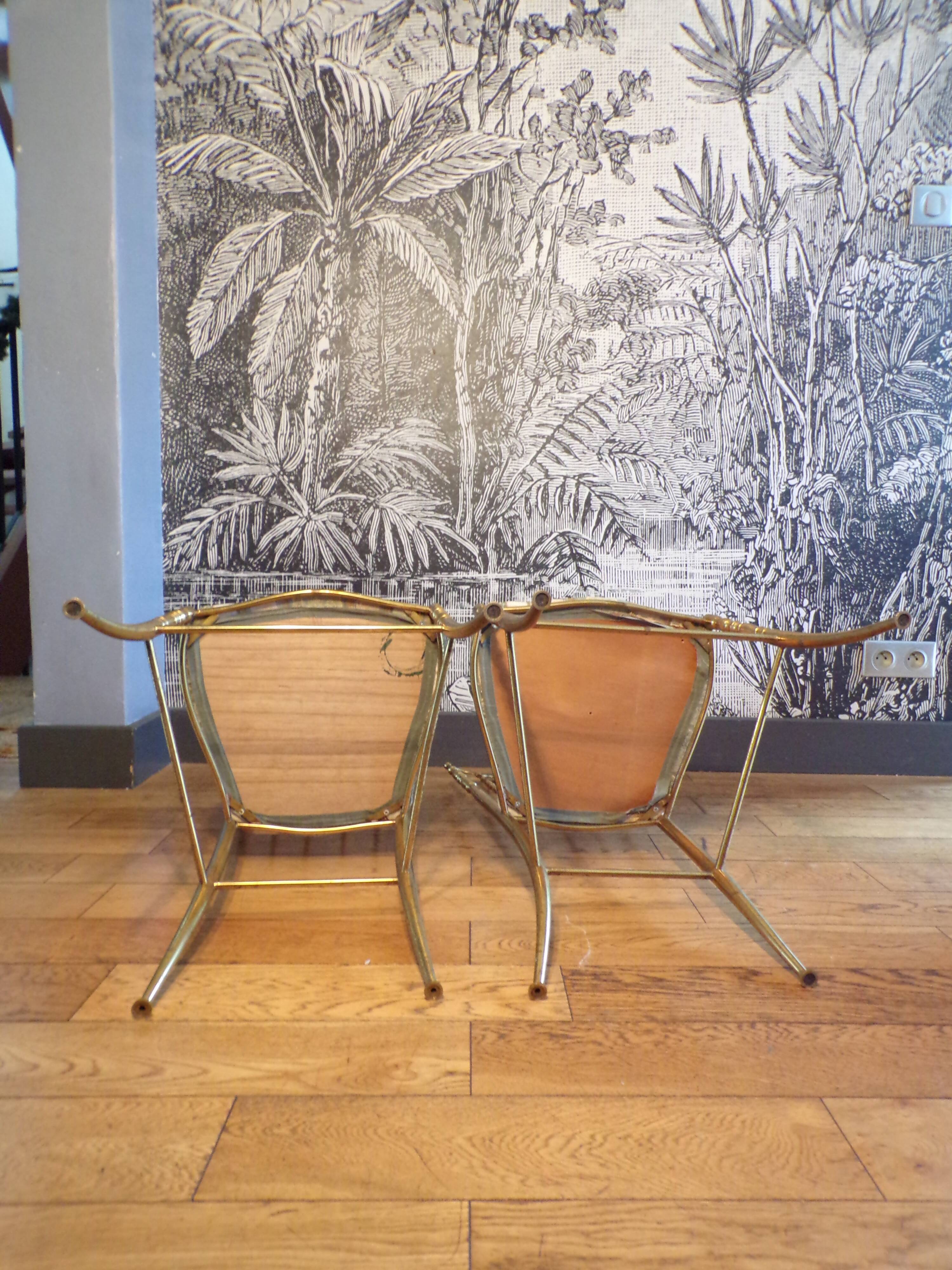 Paire de chaises Chiaviari en laiton