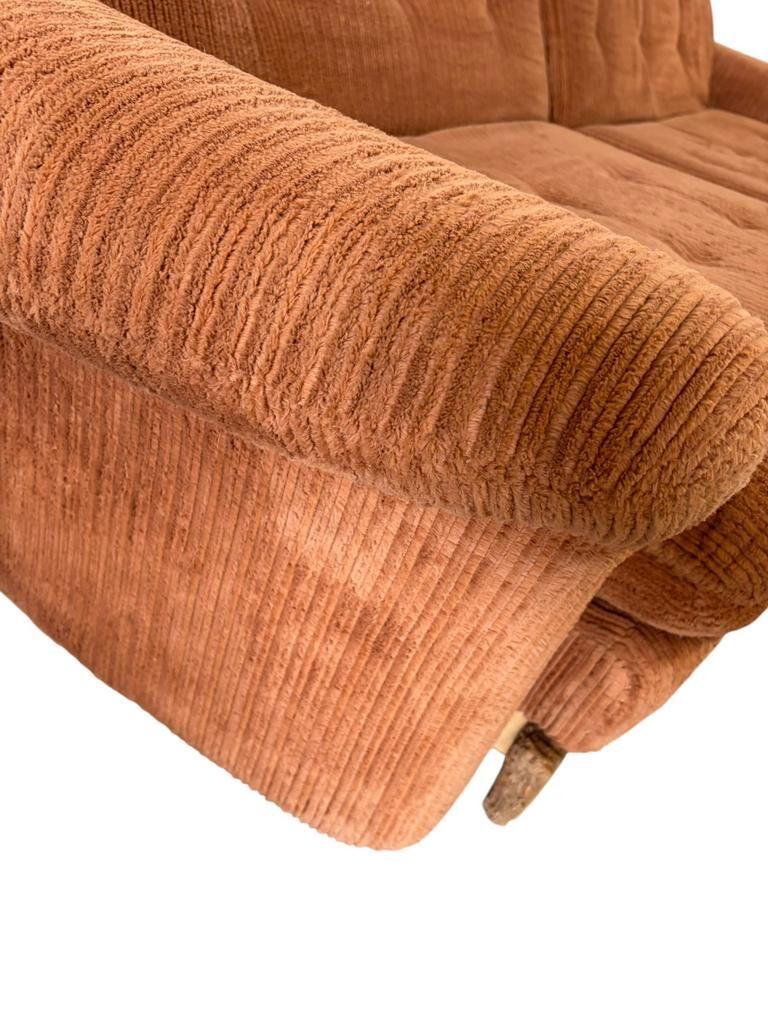 Vintage brown ribbed two-seater canapé / daybed / sofa