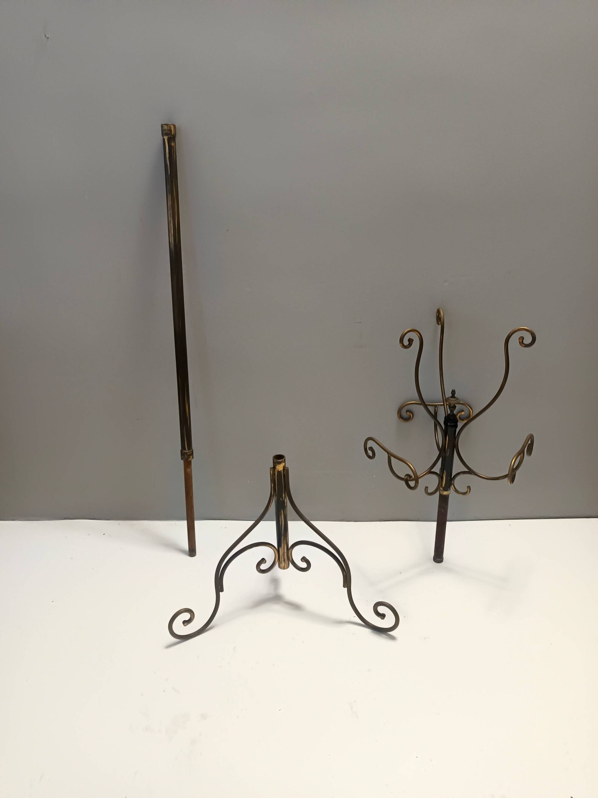 Brass Iron Hat and Coat Rack by Meazza in the Style of Piero Fornasetti, It