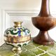 vase laiton émail cloisonné décor d'iris