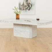 Table basse en marbre des années 1980