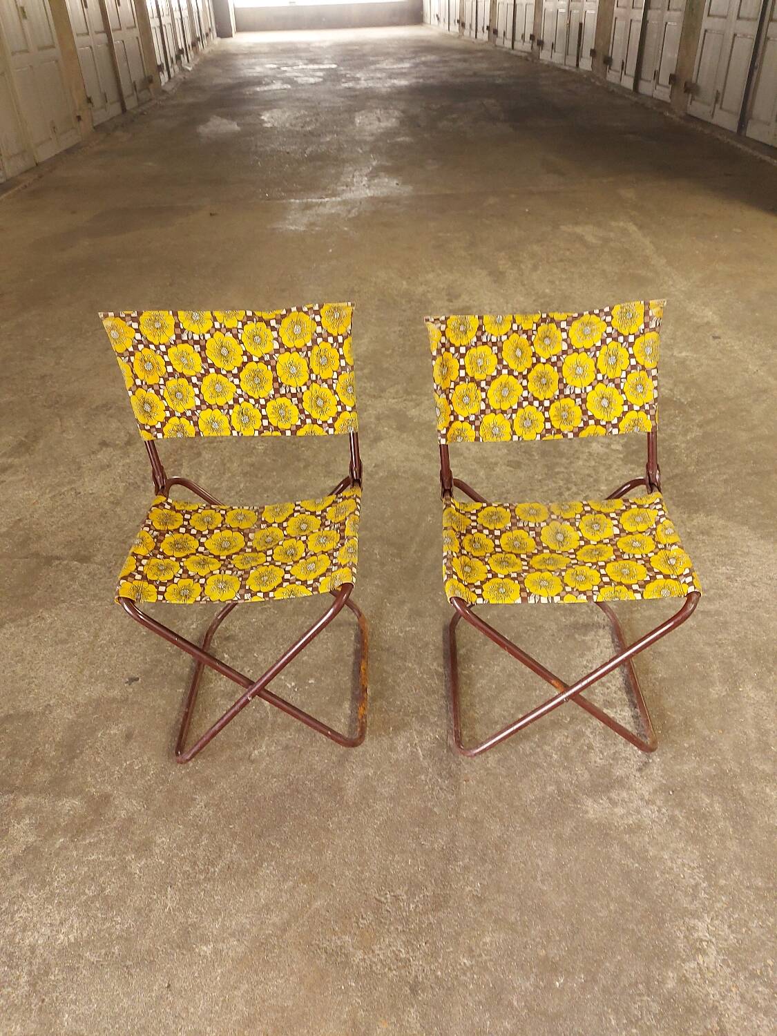 2 vintage folding camping chairs