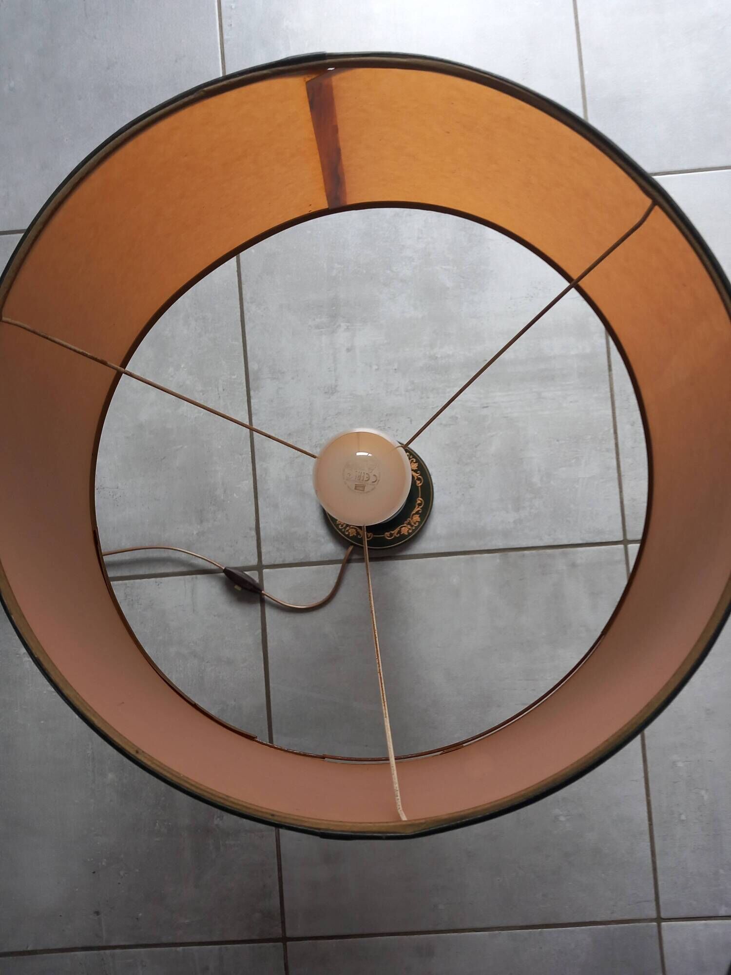 Lamp with accessories