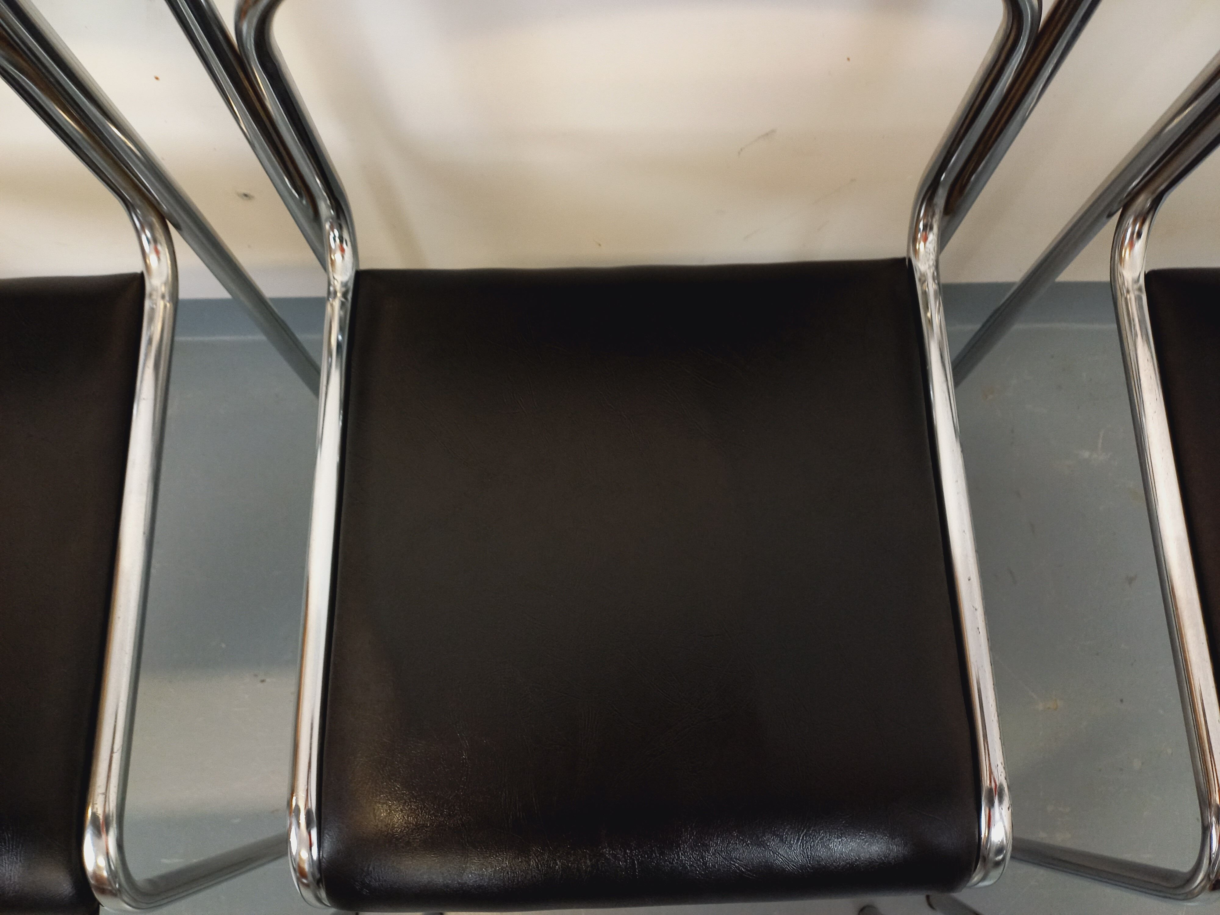 Set of 6 vintage Italian stackable chairs in chrome metal and skai.