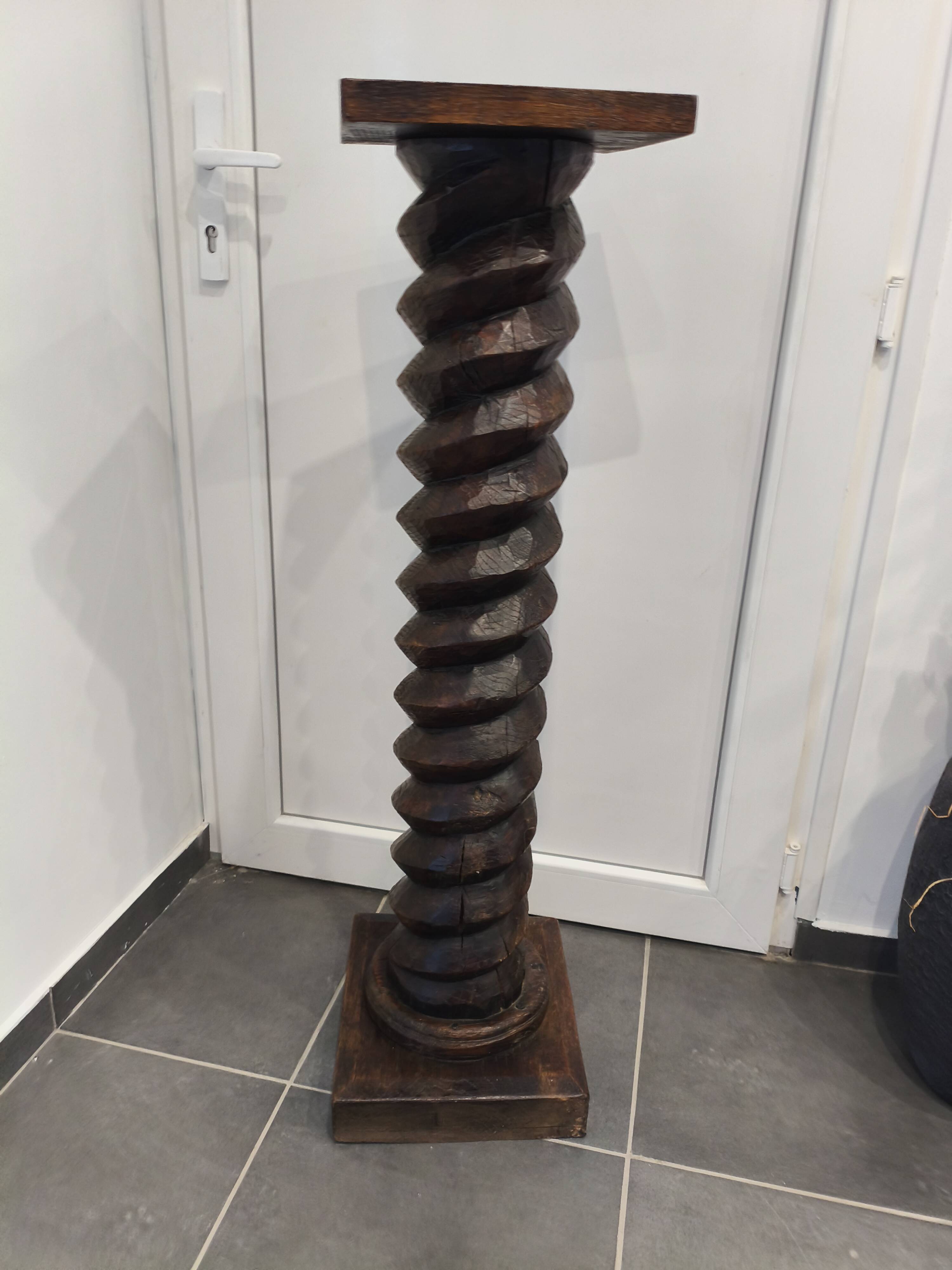 High wooden stool (130 cm) – Impeccable condition