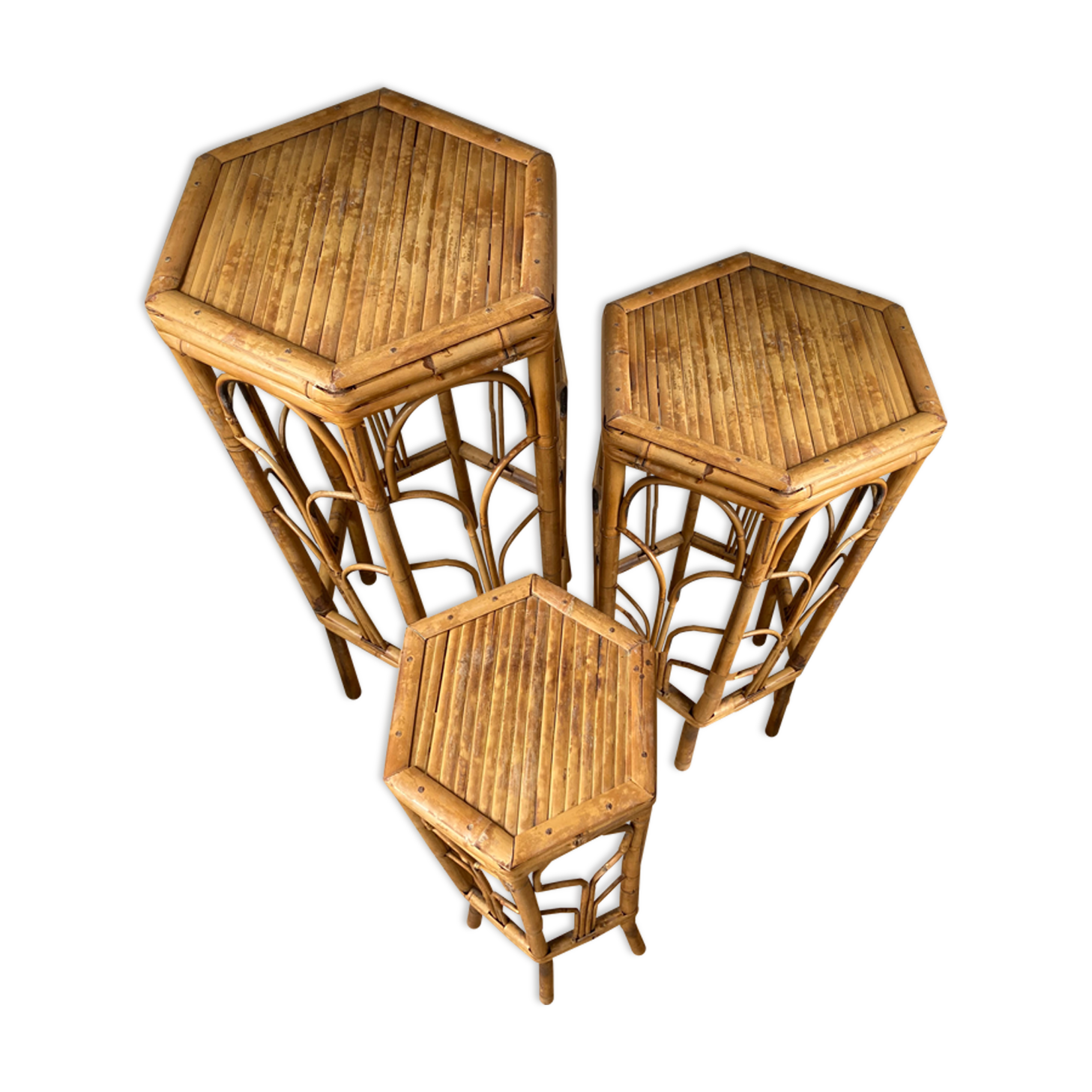 Trio of rattan gigognes harnesses