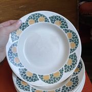 Lot of 8 Givors plates in antique earthenware.