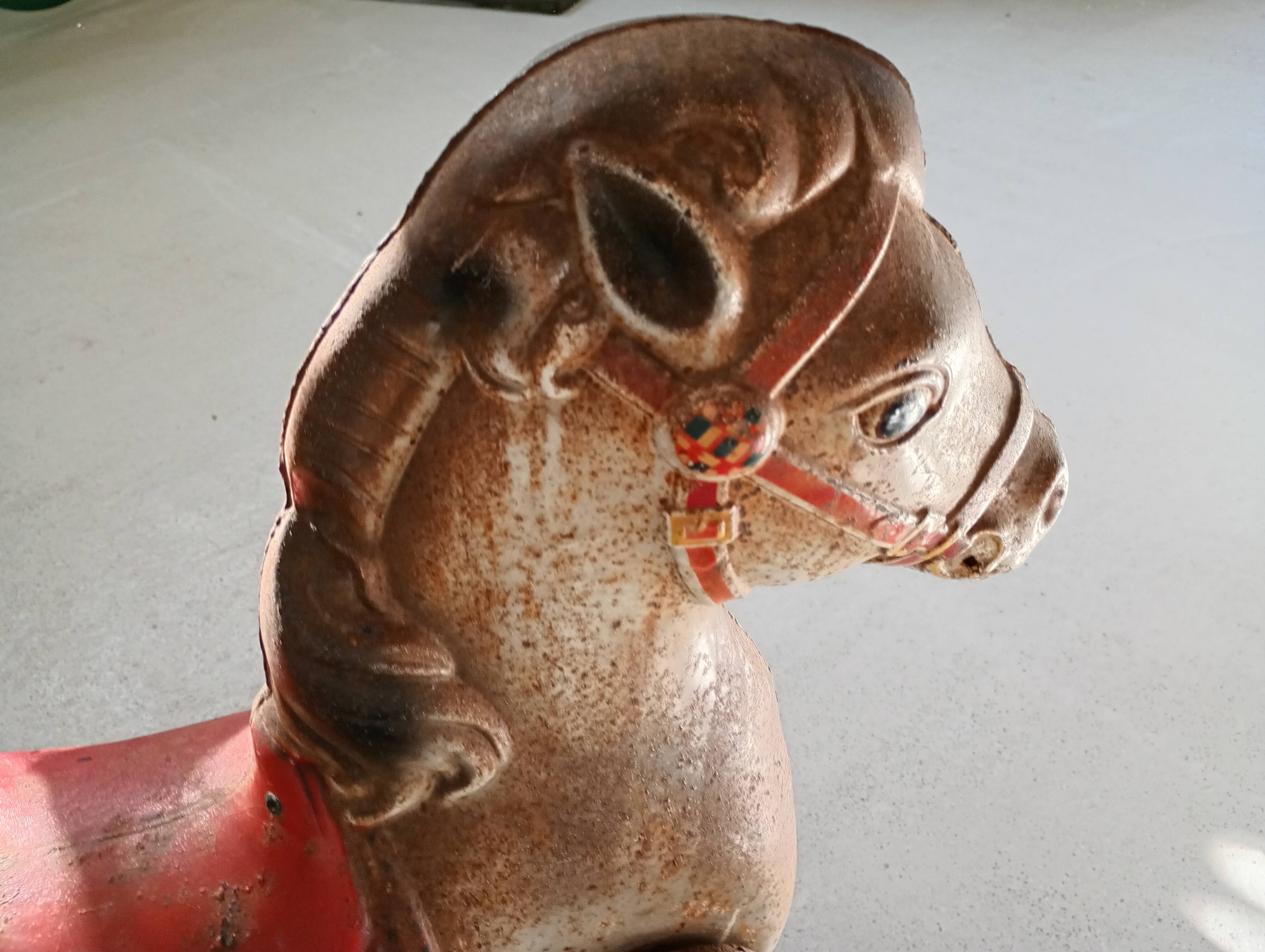 Mobo mechanical pedal horse from the 1940s