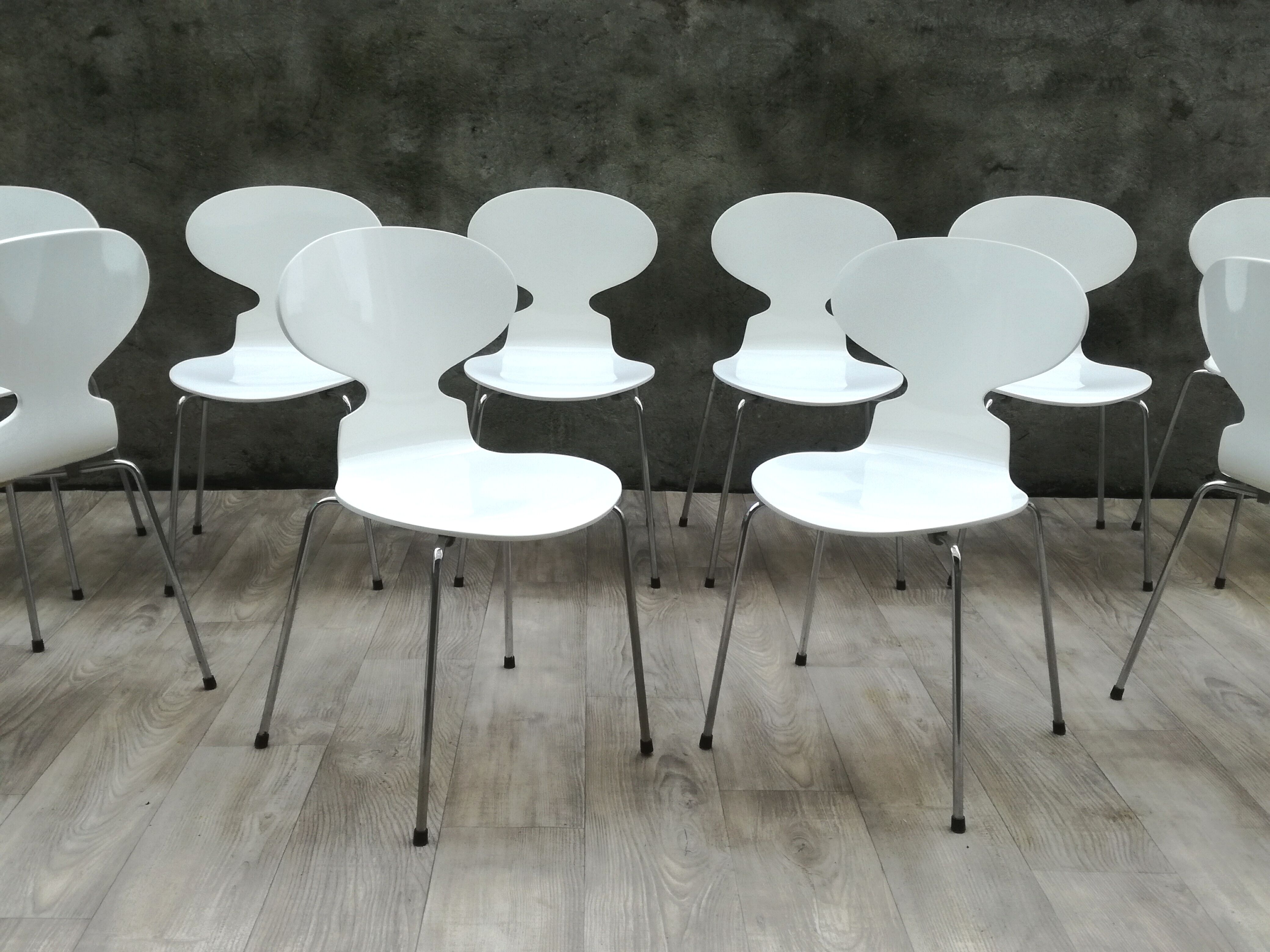 Series of 10 ant chairs by Arne Jacobsen, 1979