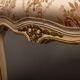 Paire de fauteuils de style Louis XV – Bois sculpté, doré et tissu brocart