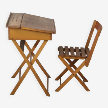 Ensemble bureau pupitre d’enfant et sa chaise pliants