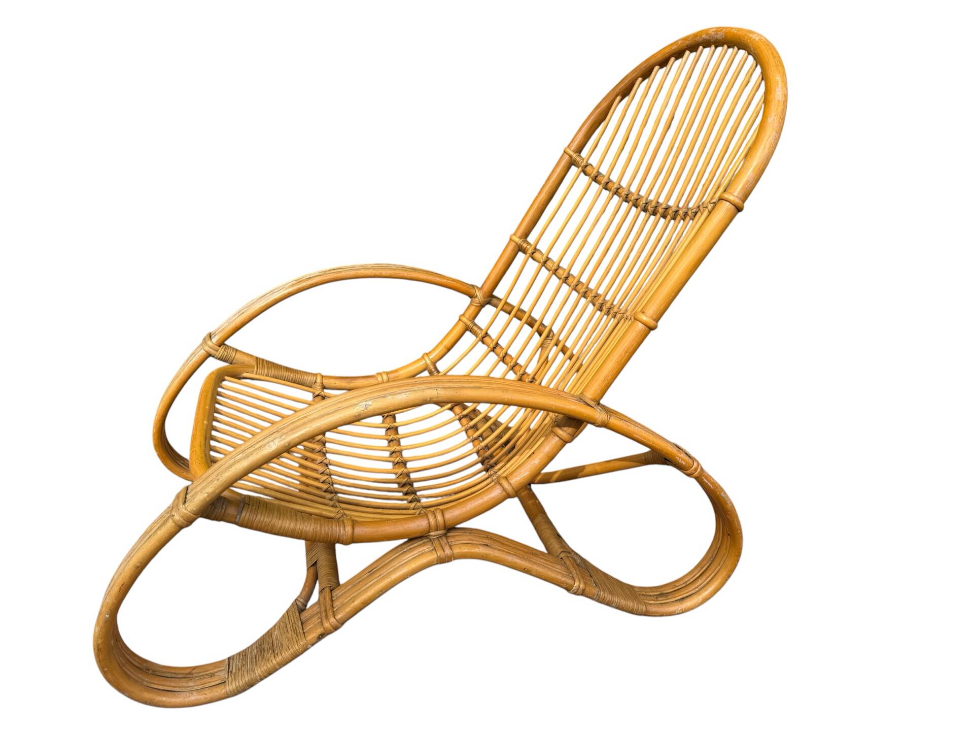 Curved bamboo and rattan armchair in Italian style by Roberti from the 1960s.