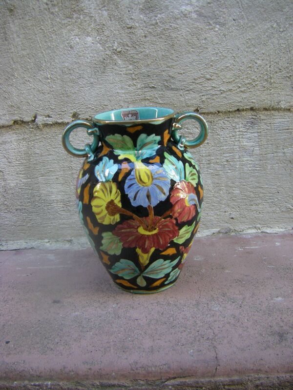 Vase en céramique de Monaco