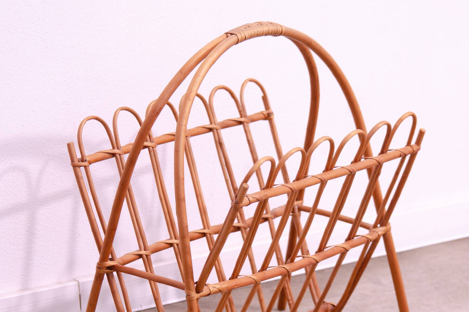 Mid century rattan magazine rack by Jan Kalous for ÚLUV, 1960´s, Czechoslovakia
