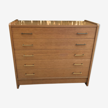 Vintage dresser