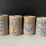 4 ceramic mugs