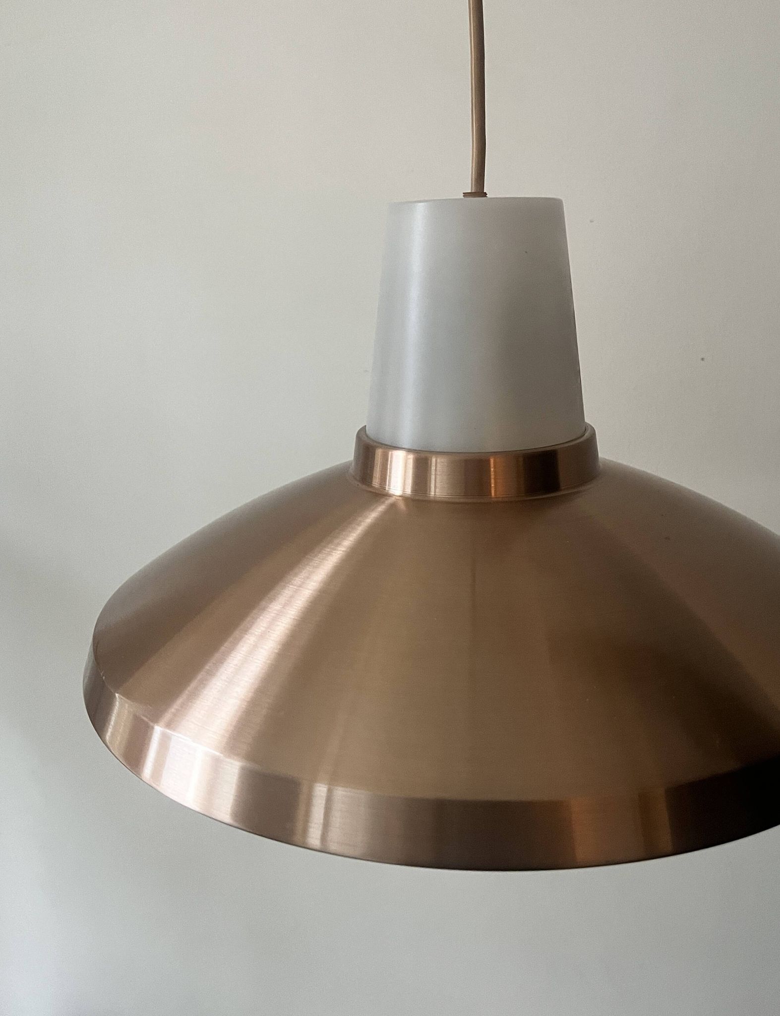 Suspension scandinave du milieu du siecle en métal chromé rose, design 1970