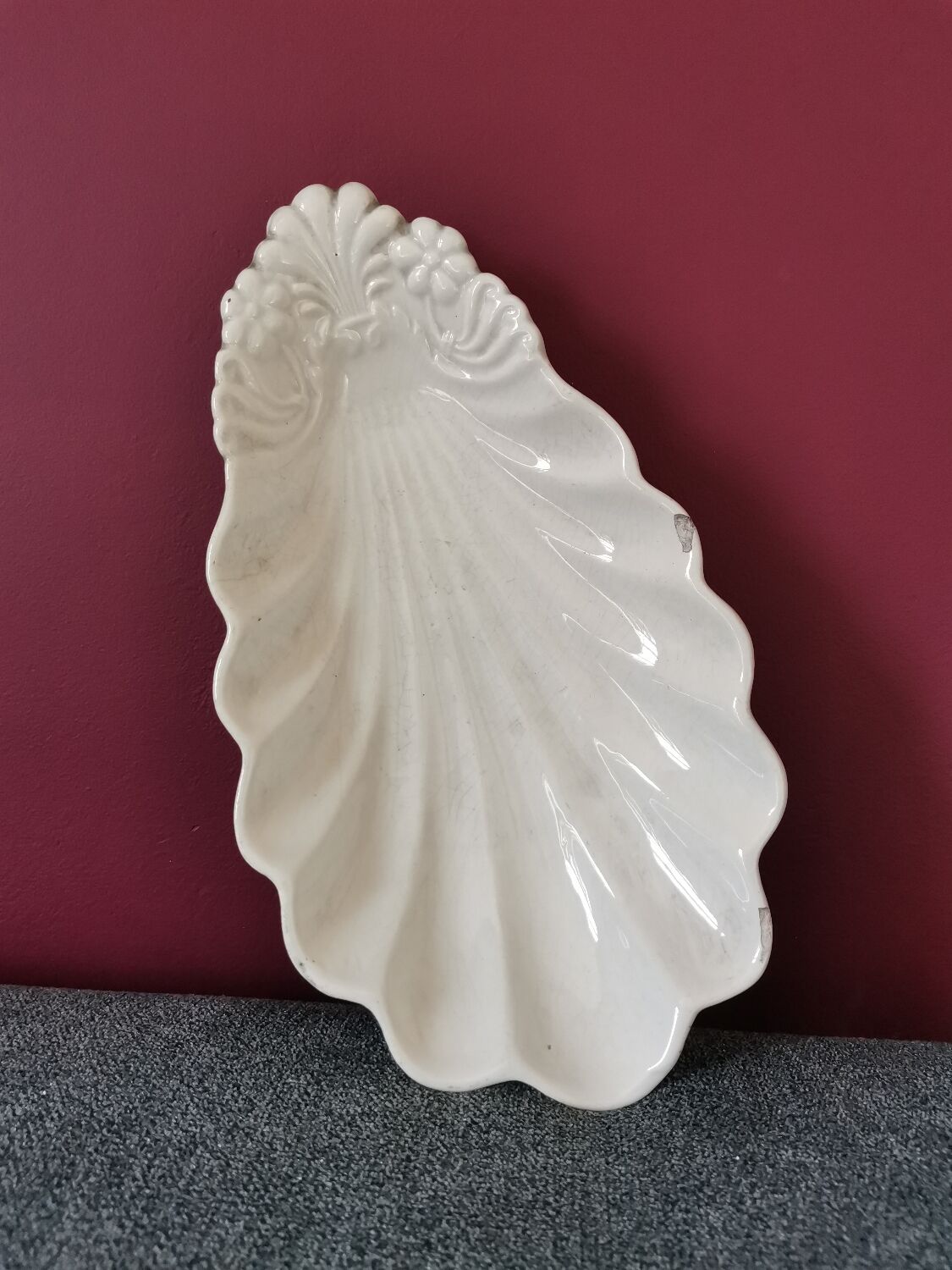 Sarreguemines shell bowl