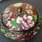 Bonbonnière en porcelaine