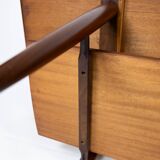 Table basse en teck avec tuiles bleues de design danois des années 1960.