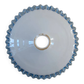 Opaline bleue aux motifs dentelés