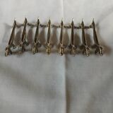 8 metal knife holders/dogs