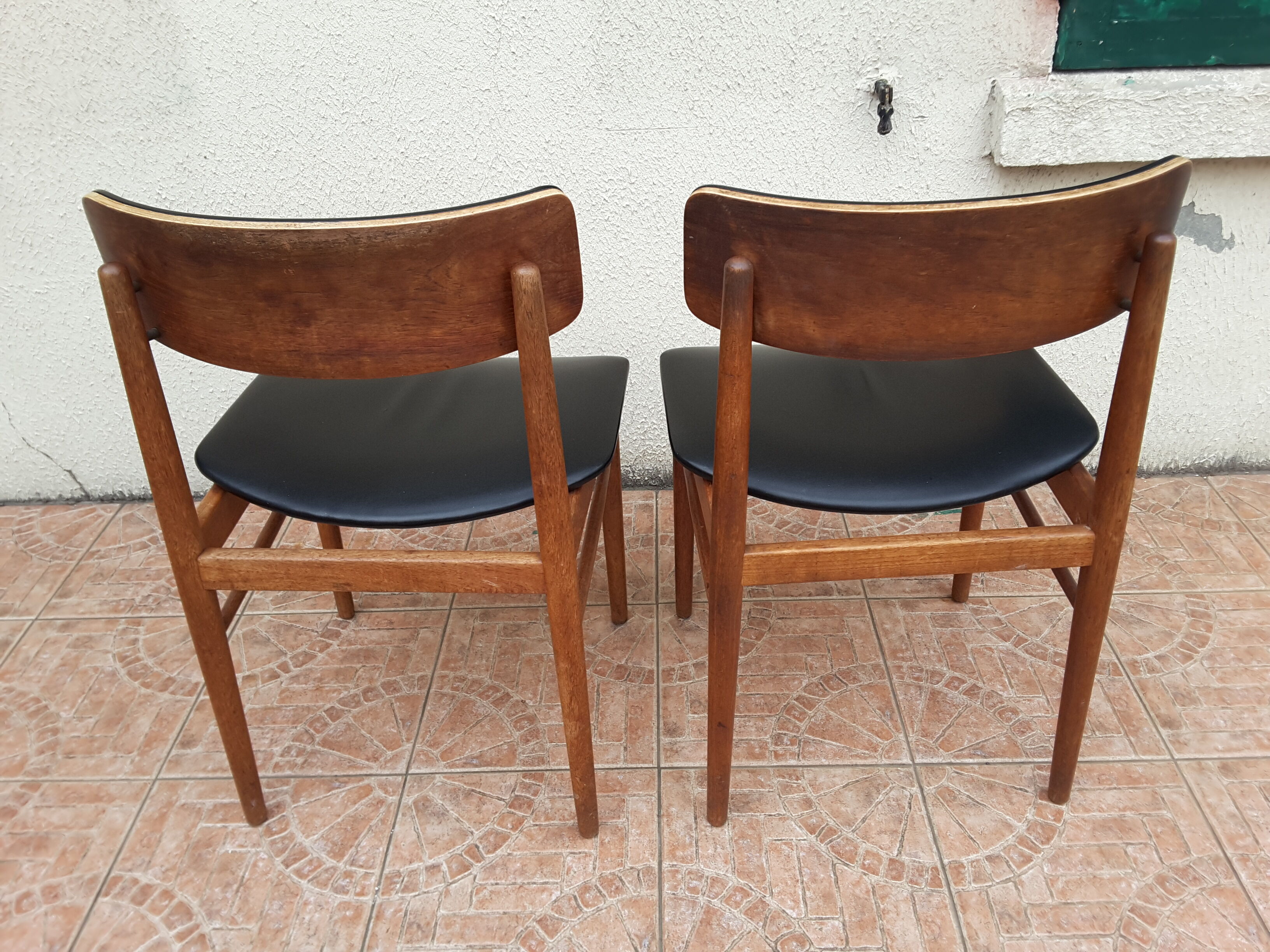 Set of 4 Scandinavian chairs by S. Chrobat for Sax
