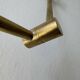 Ancienne lampe potence en laiton et opaline