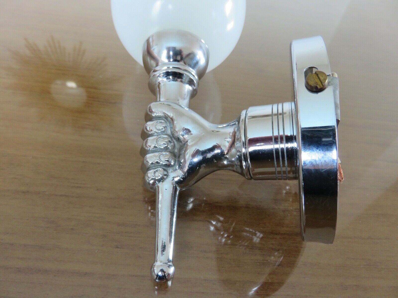 "Hand" Torchiere Wall lamp in chromed brass years 50 60