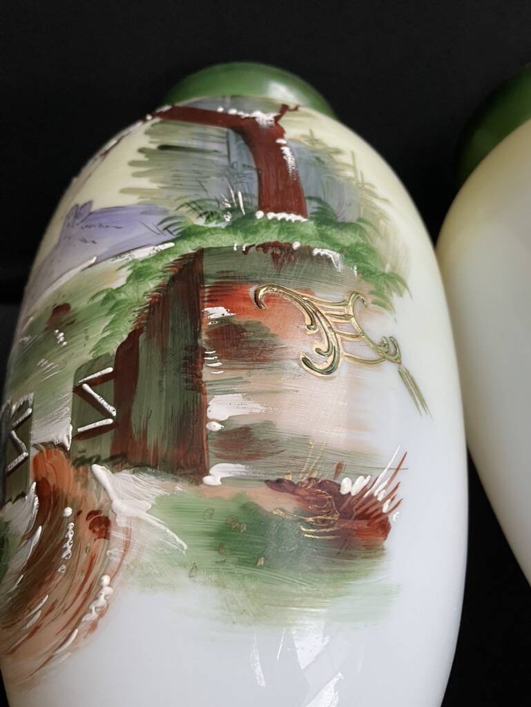 Pair of large hand-decorated opaline vases with marks on the heel – Napoleon III