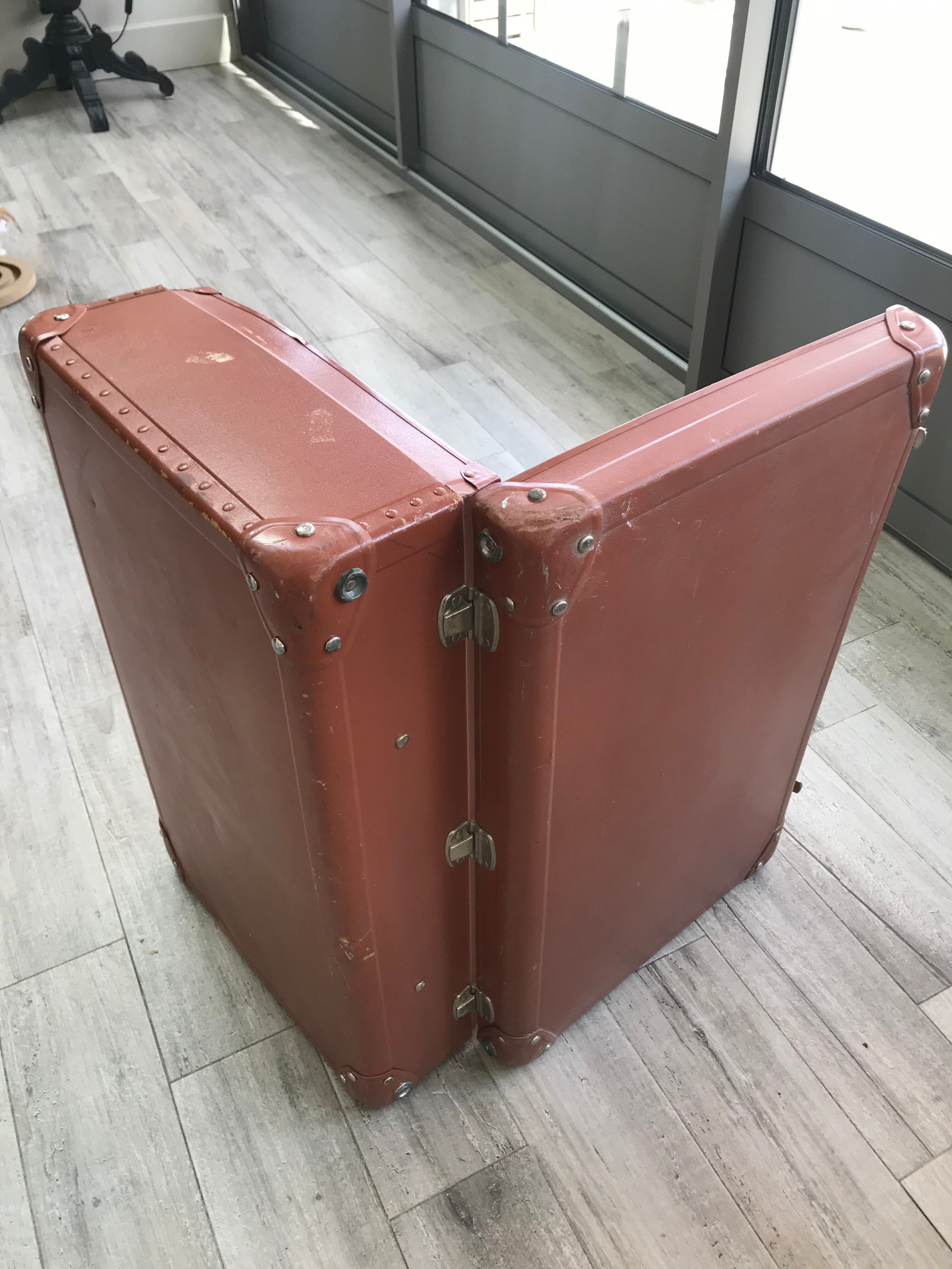 Vintage brown retro case