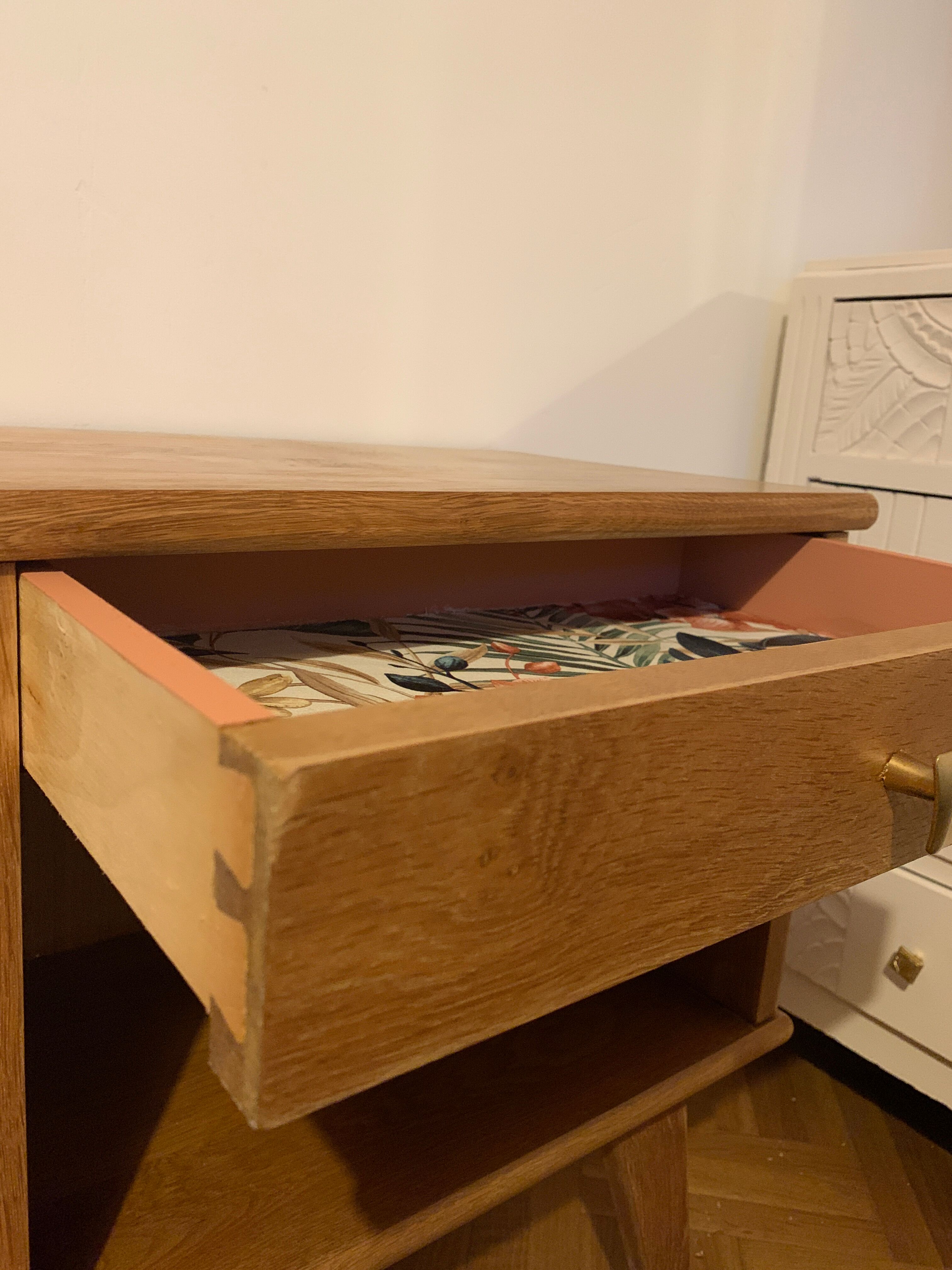 Bedside feet compass