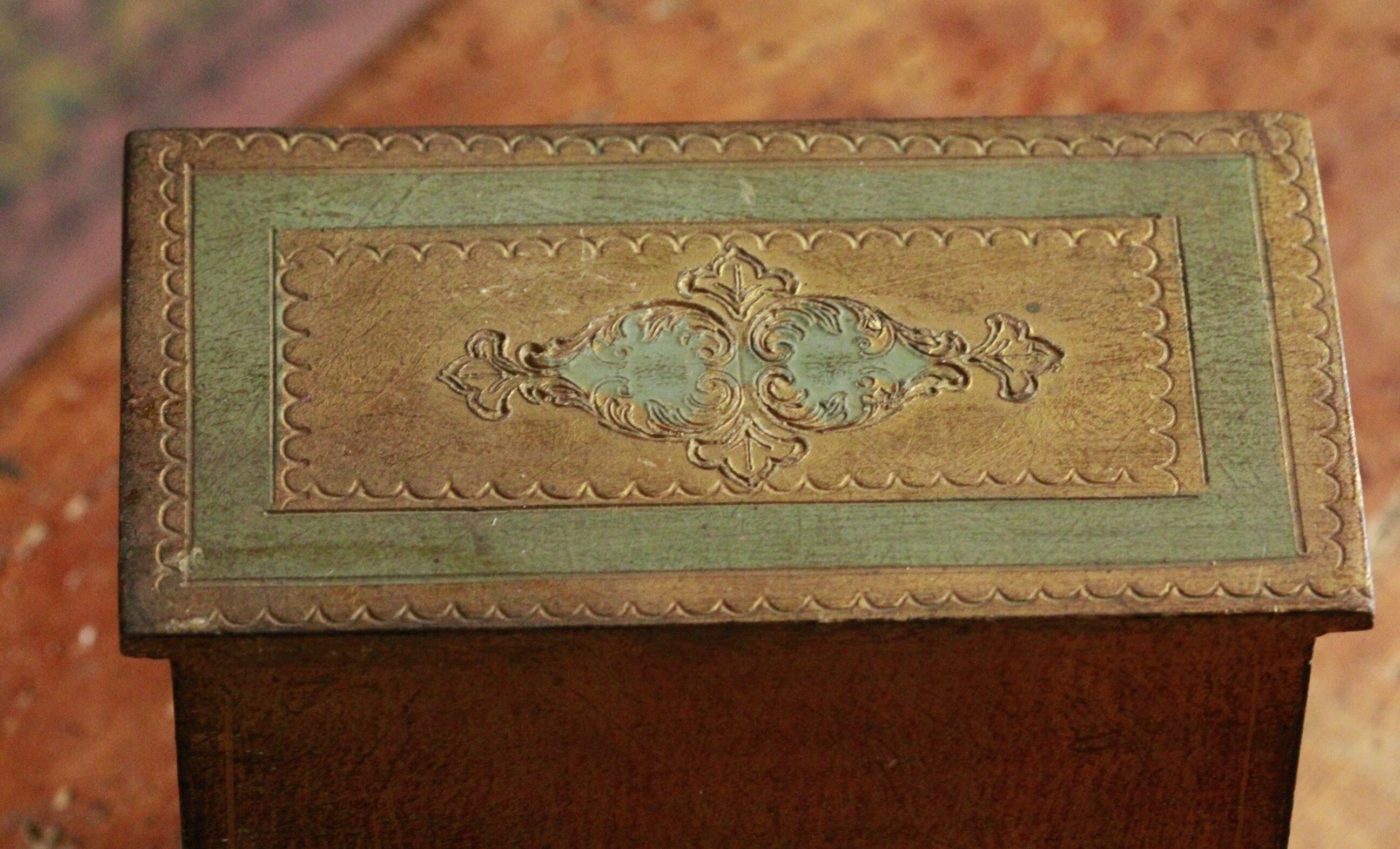 Florentine jewelry box