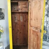 Armoire en sapin des années 20