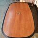 Table segmentée de Charles et Ray Eames édition Mobilier International