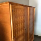 Inlaid cabinet