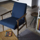 Fauteuil en vernis vintage 300-190 conçu par H. Lis. personnalisation