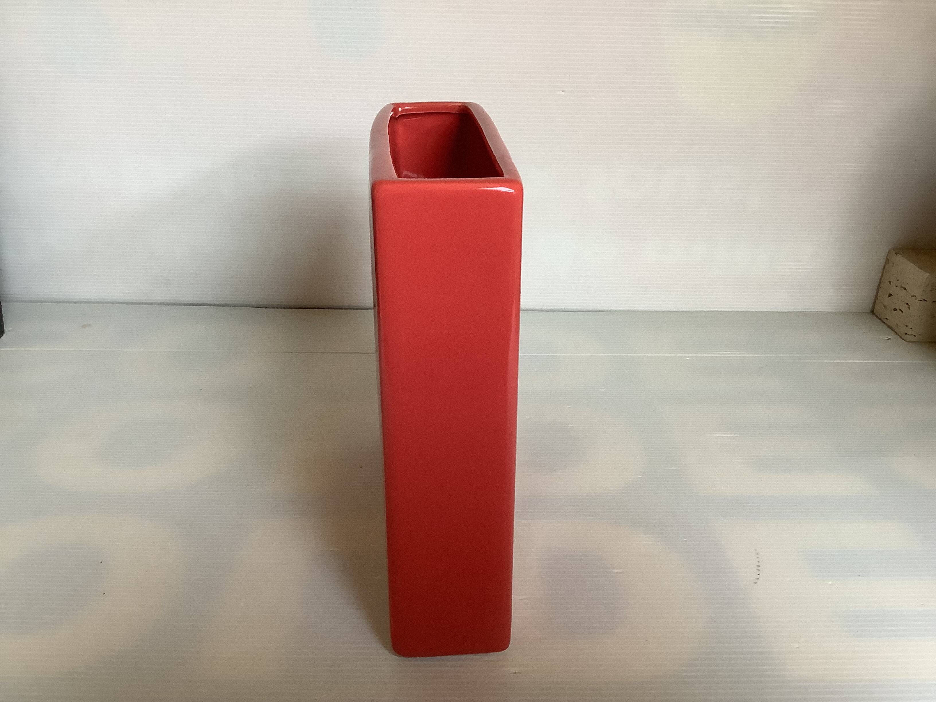 Large cubic coral vase