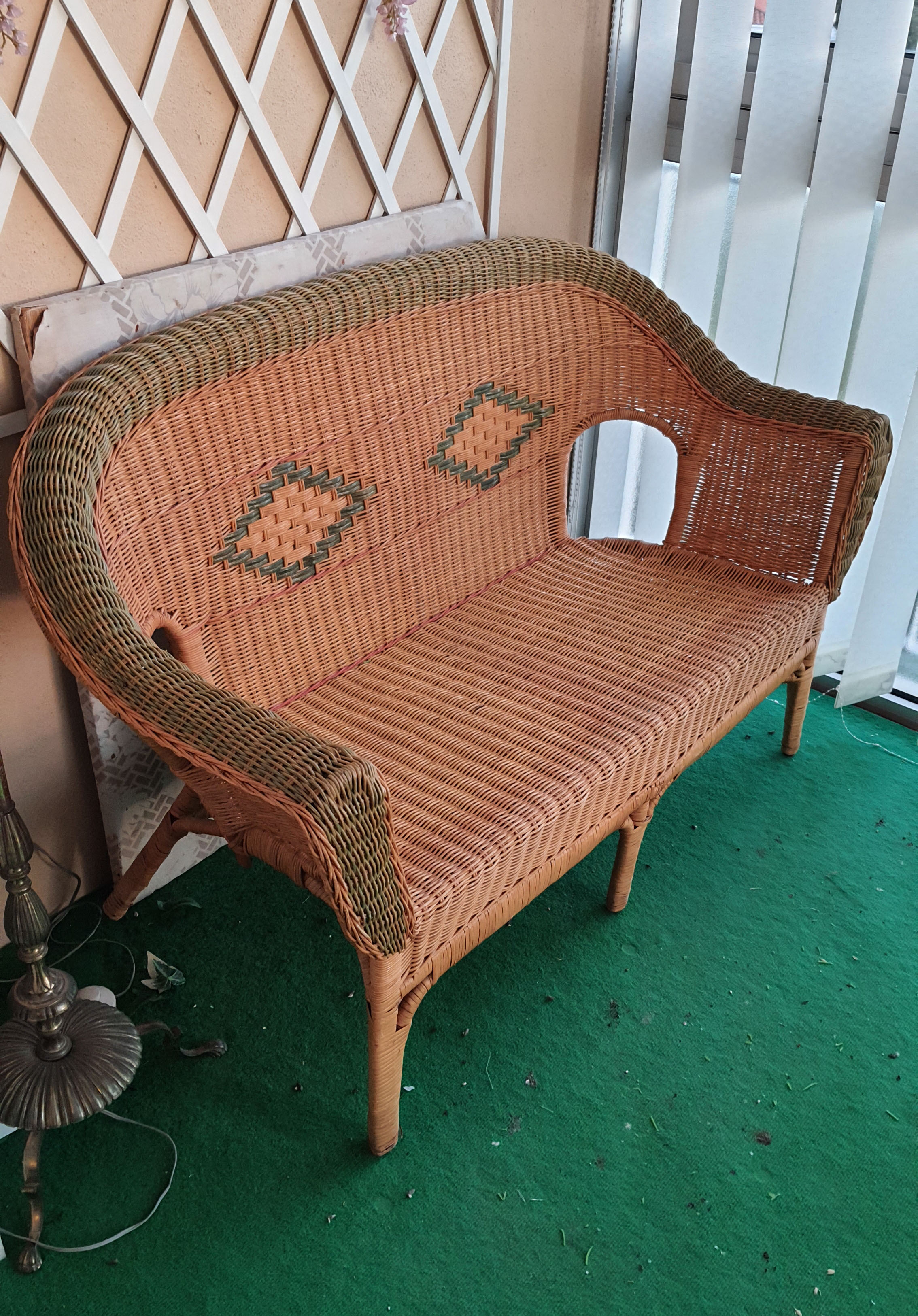 Braided rattan bench 128cm