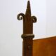 Fauteuil curule en fer forgé et cuir