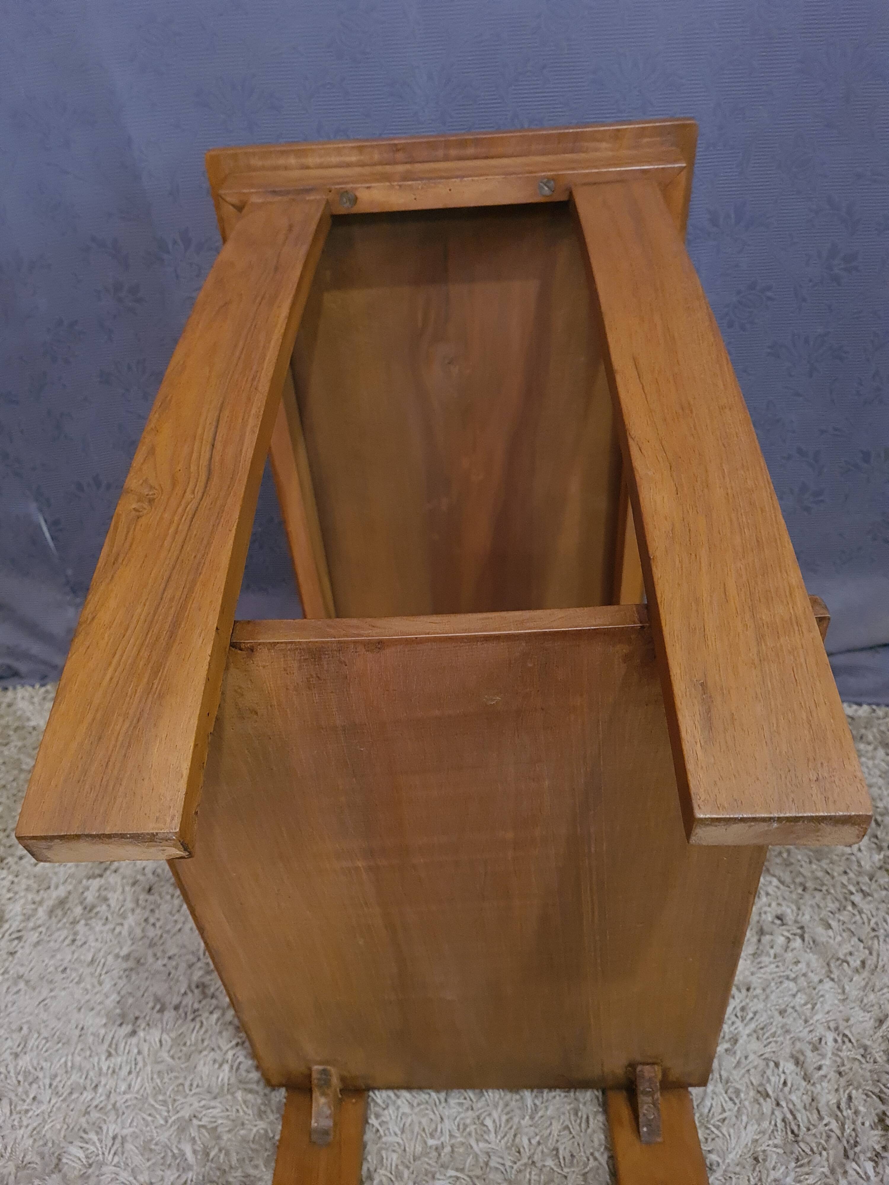 Side table design 50