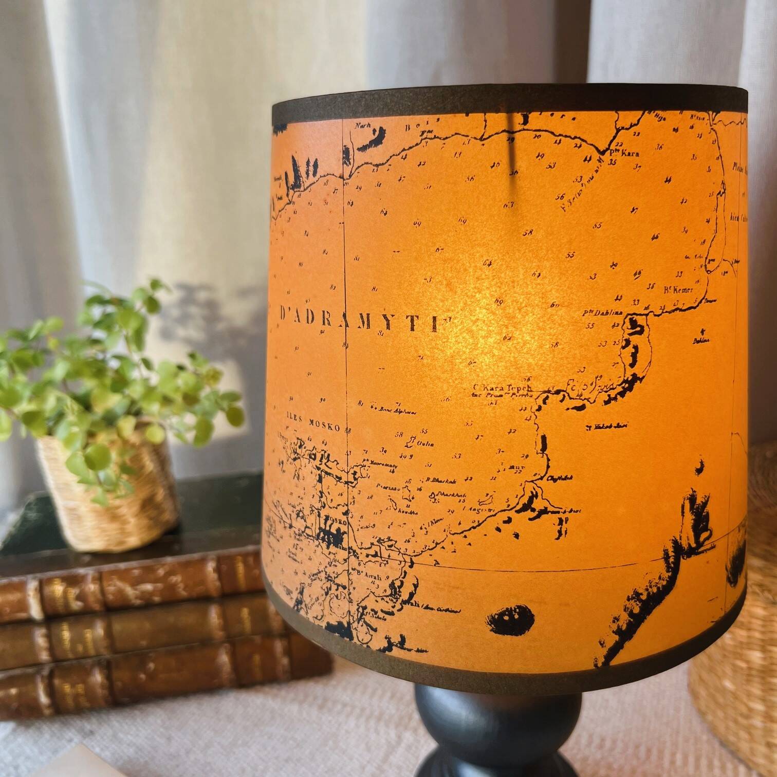 Vintage wooden lamp “Escale”