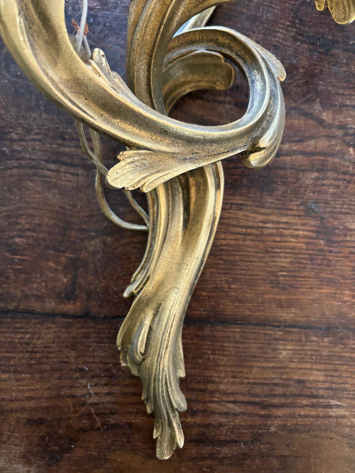 Set of 5 pairs of Louis XV style gilt bronze wall lights + bulbs