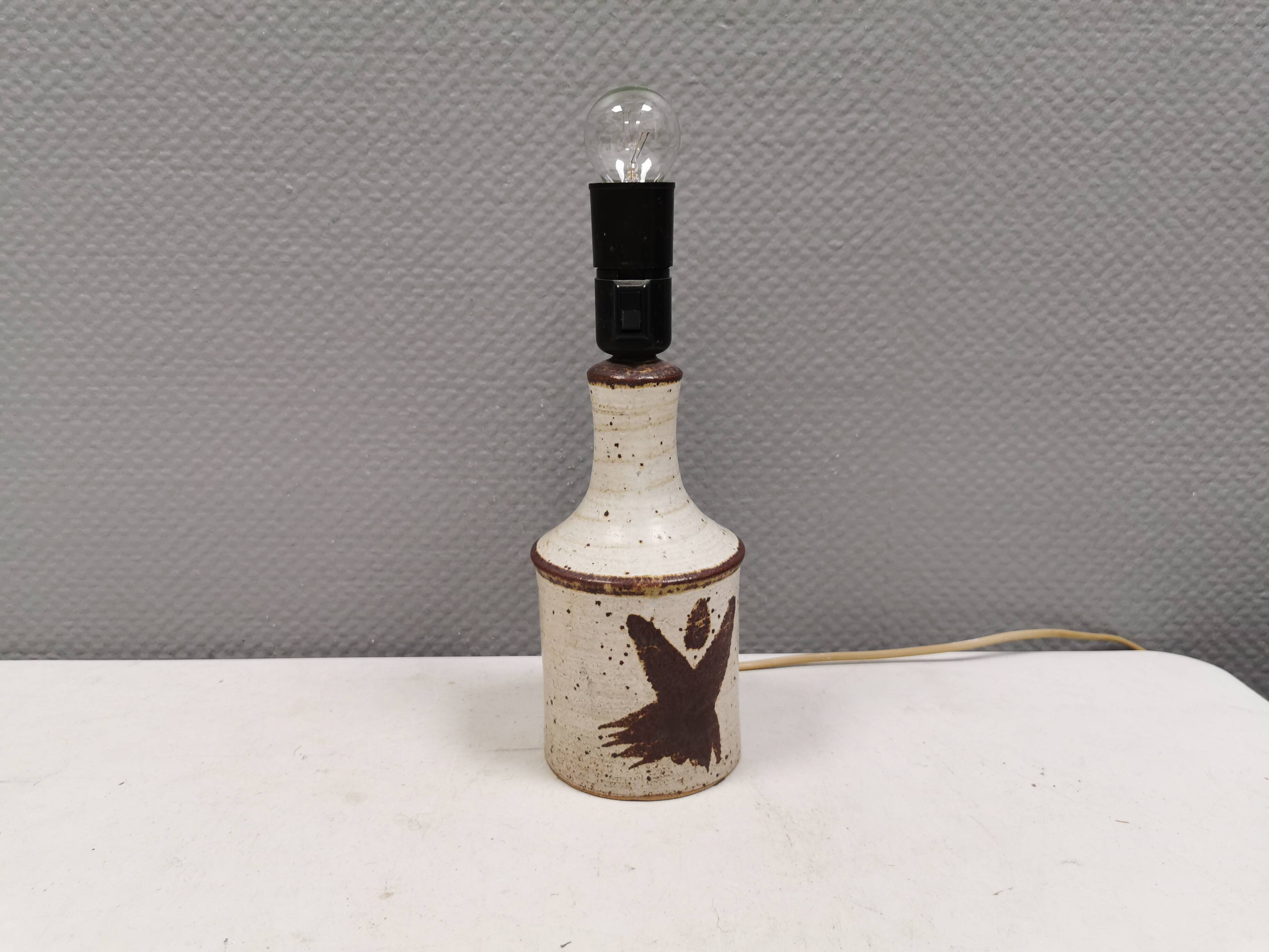 Table lamp in stoneware/ceramics by Danish Axel Larsen 1970-80s