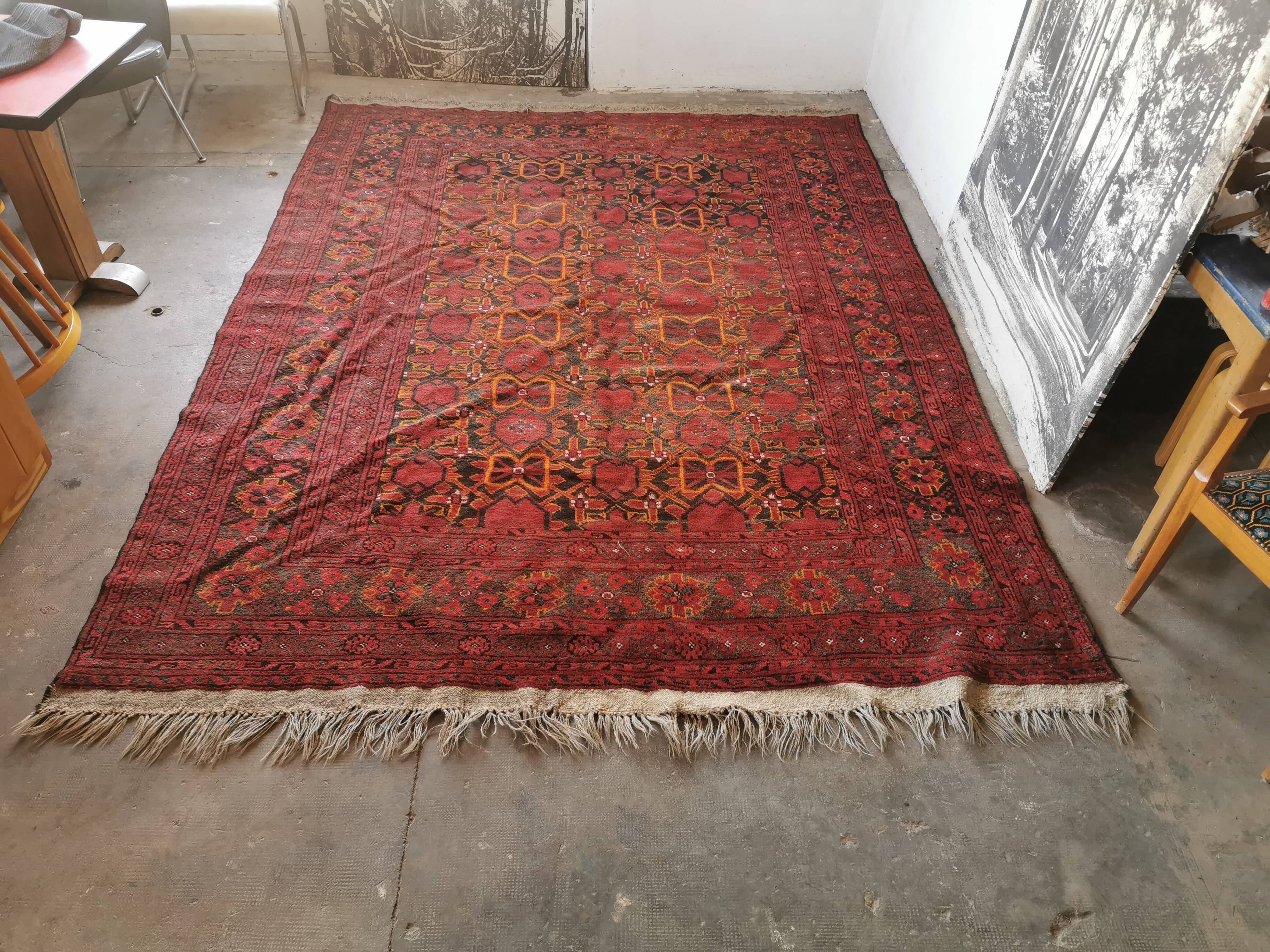 Large handmade Persian rug 310/230 cm