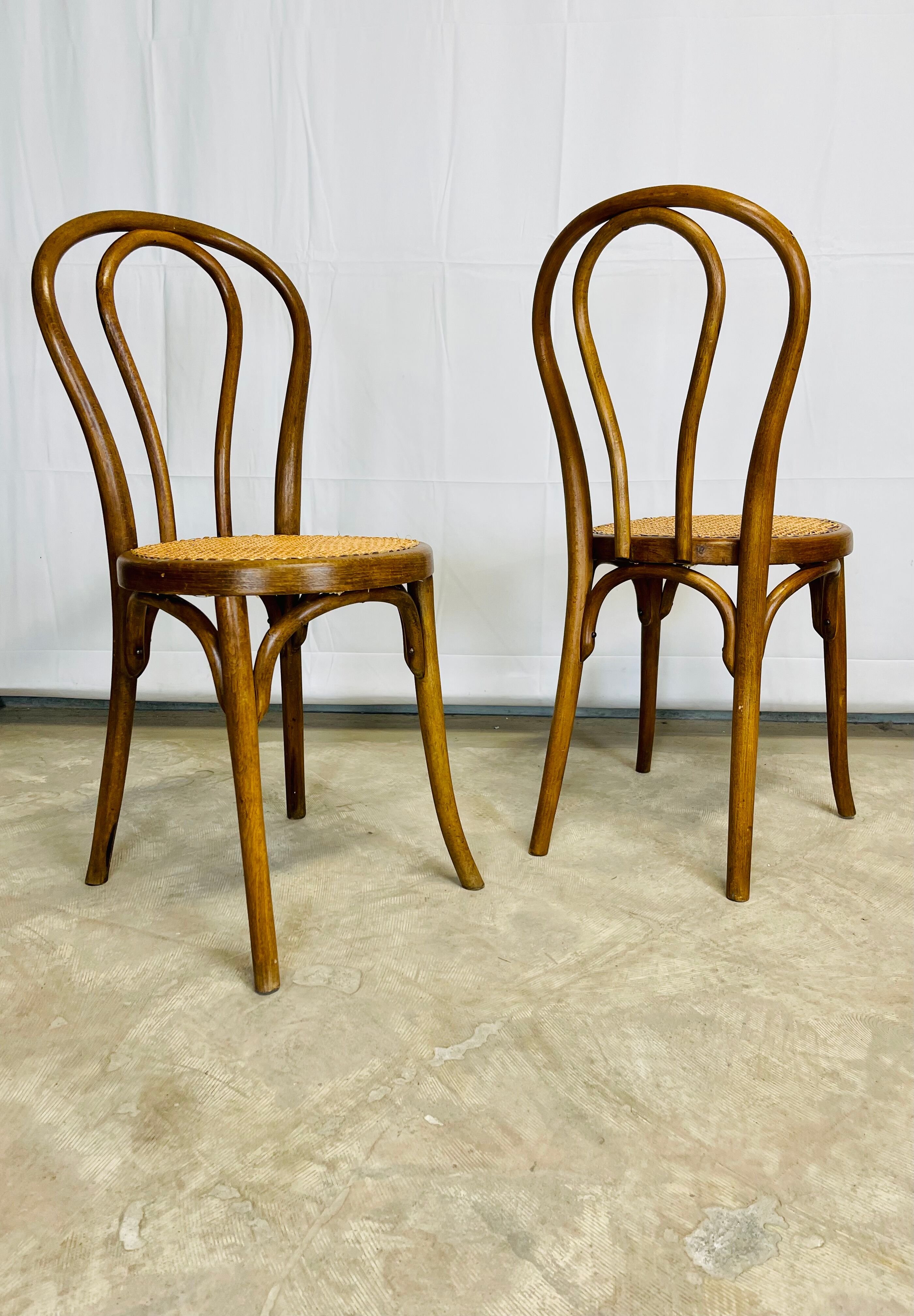 4 chaises Kohn